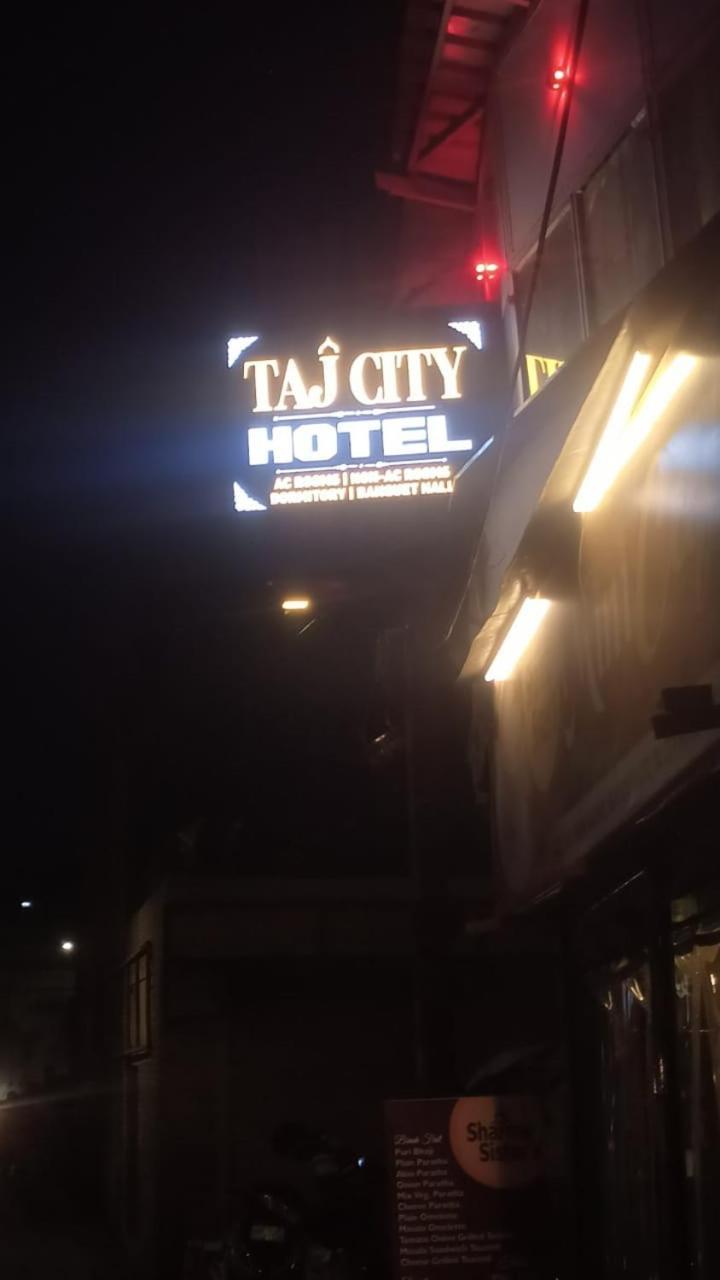 Taj City Hotel Agra  Dış mekan fotoğraf